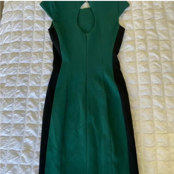 Intermix green black colorblock midi dress - Picture 7 of 9